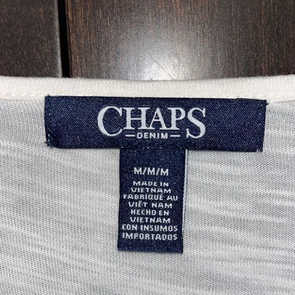 Chaps Cream Lace Accent Top Size Medium - Picture 3 of 4